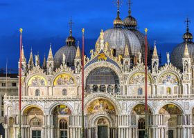 The Ultimate 24-hour Video Guide to Venice's Hidden Gems Exterior view of St. Mark's Basilica in Venice at night